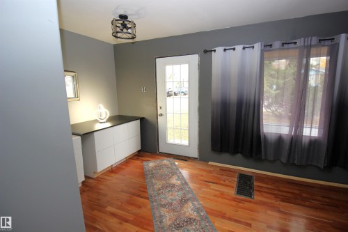 10228 104 Street, Westlock, AB - Indoor Photo Showing Other Room
