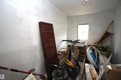 10228 104 Street, Westlock, AB - Indoor Photo Showing Other Room