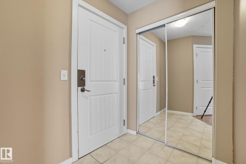 417 240 Spruce Ridge Road, Spruce Grove, AB - Indoor Photo Showing Other Room