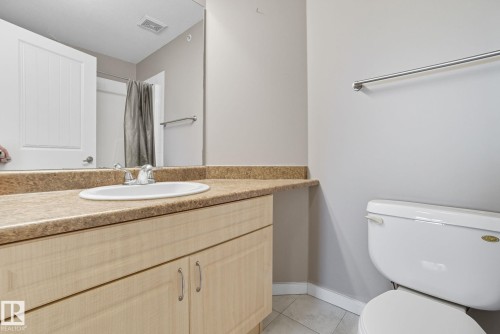 417 240 Spruce Ridge Road, Spruce Grove, AB - Indoor Photo Showing Bathroom