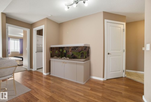417 240 Spruce Ridge Road, Spruce Grove, AB - Indoor Photo Showing Other Room