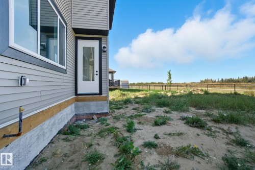 2006 Genesis Lane, Stony Plain, AB - Outdoor