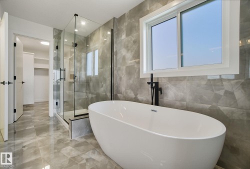 2006 Genesis Lane, Stony Plain, AB - Indoor Photo Showing Bathroom