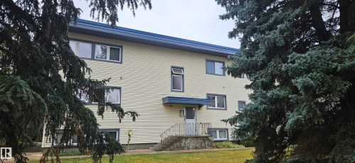 9 6920 101 Avenue, Edmonton, AB - Outdoor