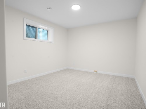 6724 Crawford Way, Edmonton, AB - Indoor Photo Showing Other Room