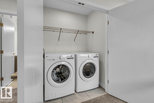 1081 Berg Place, Leduc, AB - Indoor Photo Showing Laundry Room