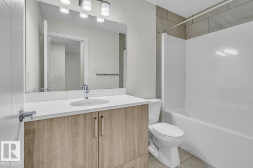 1081 Berg Place, Leduc, AB - Indoor Photo Showing Bathroom