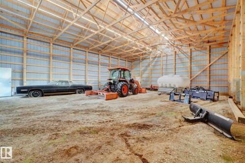 13419 Lakeland Drive, Rural Lac La Biche County, AB - Indoor Photo Showing Garage