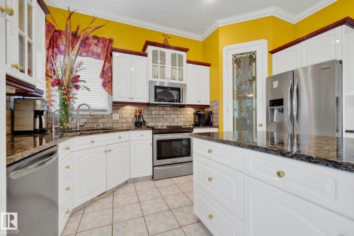 13419 Lakeland Drive, Rural Lac La Biche County, AB - Indoor Photo Showing Kitchen
