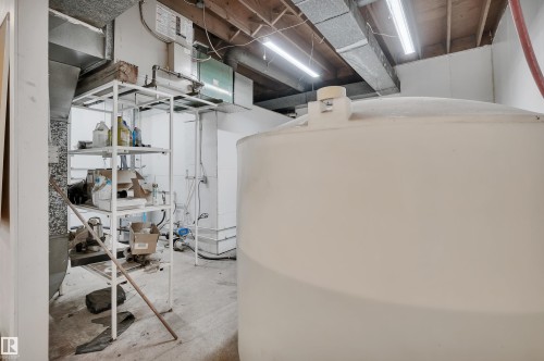 57119 Rge Rd 241, Rural Sturgeon County, AB - Indoor