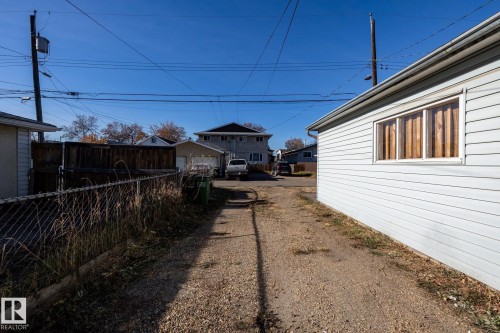 13126 64 Street, Edmonton, AB - Outdoor