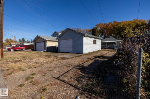 13126 64 Street, Edmonton, AB - Outdoor