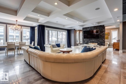 4311 Westcliff Landing Landing, Edmonton, AB - Indoor Photo Showing Living Room