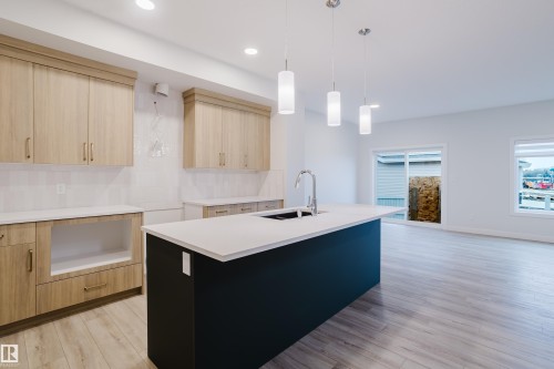 4201 66 Street, Beaumont, AB - Indoor Photo Showing Kitchen