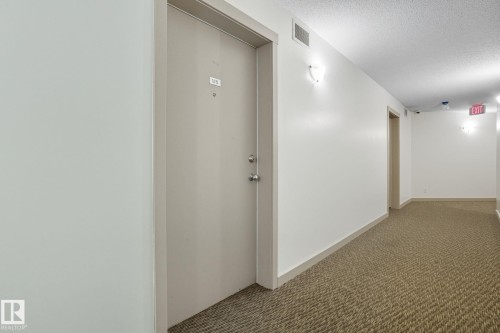 125 3315 James Mowatt Trail, Edmonton, AB - Indoor Photo Showing Other Room