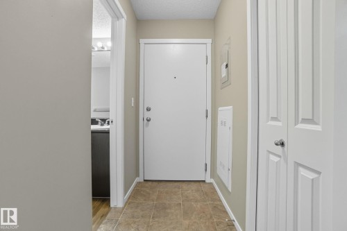 125 3315 James Mowatt Trail, Edmonton, AB - Indoor Photo Showing Other Room