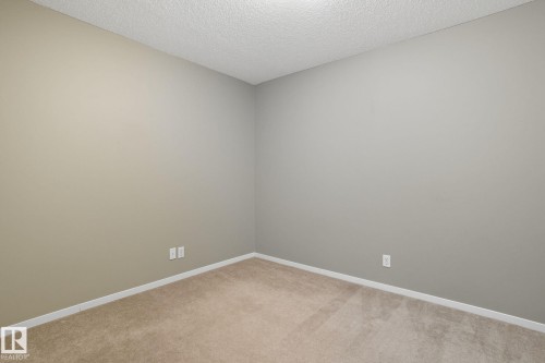 125 3315 James Mowatt Trail, Edmonton, AB - Indoor Photo Showing Other Room