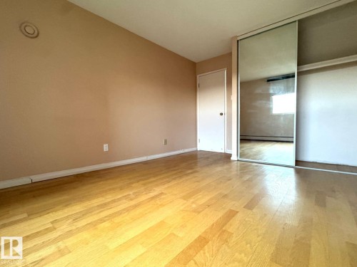 402 9028 Jasper Avenue, Edmonton, AB - Indoor Photo Showing Other Room