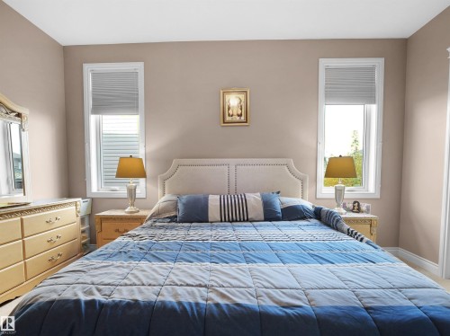 3509 West Place, Edmonton, AB - Indoor Photo Showing Bedroom