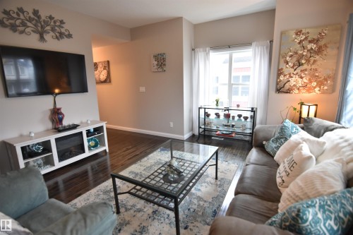 45 3710 Allan Drive, Edmonton, AB - Indoor Photo Showing Living Room