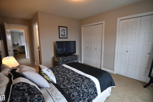 45 3710 Allan Drive, Edmonton, AB - Indoor Photo Showing Bedroom