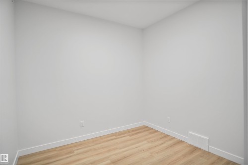11 Tenuto Link, Spruce Grove, AB - Indoor Photo Showing Other Room