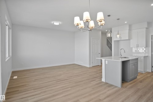 11 Tenuto Link, Spruce Grove, AB - Indoor Photo Showing Kitchen