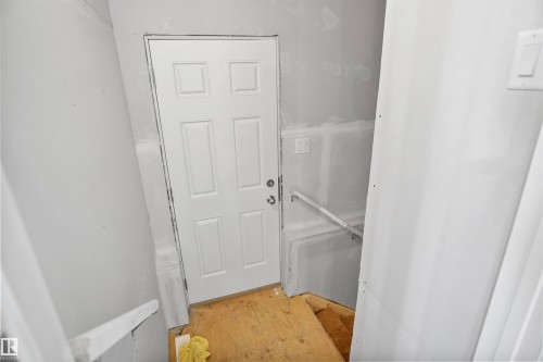 11 Tenuto Link, Spruce Grove, AB - Indoor Photo Showing Other Room