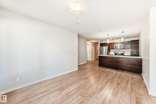 101 9519 160 Avenue, Edmonton, AB - Indoor