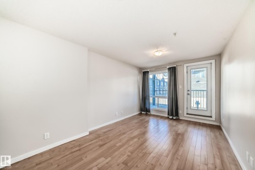 101 9519 160 Avenue, Edmonton, AB - Indoor Photo Showing Other Room