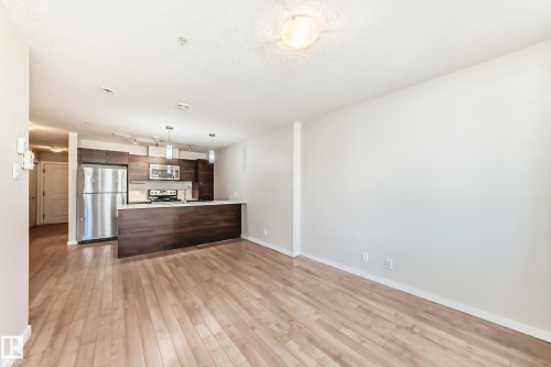 101 9519 160 Avenue, Edmonton, AB - Indoor Photo Showing Other Room