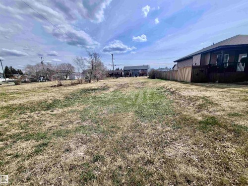 4921 47 Avenue, St. Paul Town, AB 