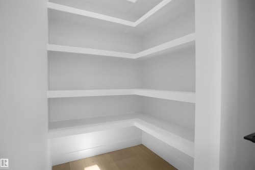 4685 Chegwin Wynd, Edmonton, AB - Indoor With Storage