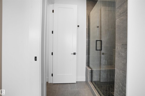 4685 Chegwin Wynd, Edmonton, AB - Indoor Photo Showing Other Room