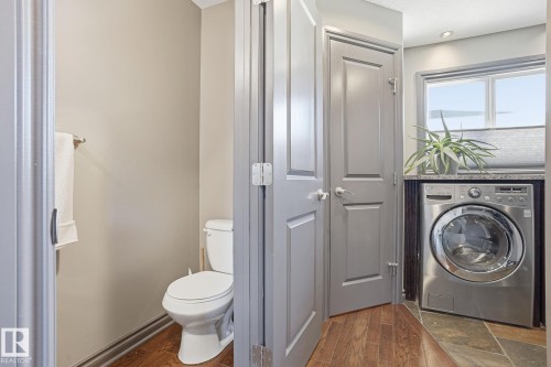47 Hilldowns Drive, Spruce Grove, AB - Indoor Photo Showing Laundry Room