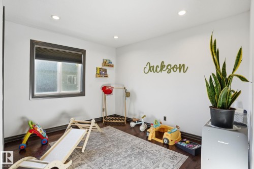 47 Hilldowns Drive, Spruce Grove, AB - Indoor