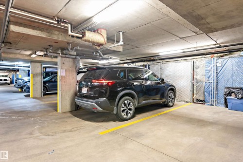 408 14259 50 Street, Edmonton, AB - Indoor Photo Showing Garage