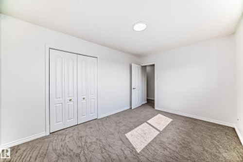 13319 85 Street, Edmonton, AB - Indoor Photo Showing Other Room