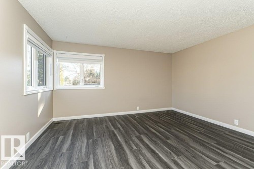 1051 109 Street, Edmonton, AB - Indoor Photo Showing Other Room