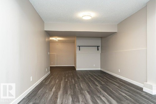 1051 109 Street, Edmonton, AB - Indoor Photo Showing Other Room
