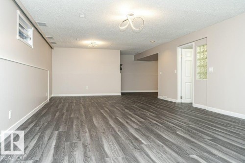 1051 109 Street, Edmonton, AB - Indoor Photo Showing Other Room