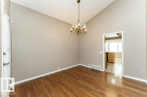 1051 109 Street, Edmonton, AB - Indoor Photo Showing Other Room