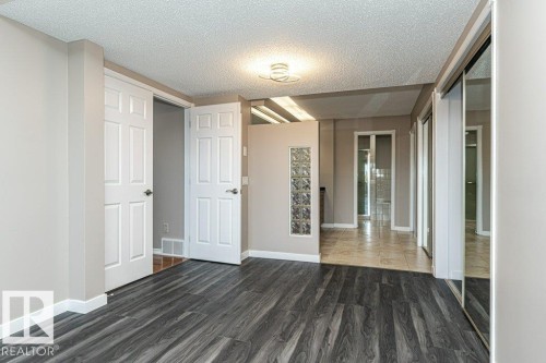 1051 109 Street, Edmonton, AB - Indoor Photo Showing Other Room