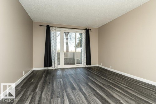 1051 109 Street, Edmonton, AB - Indoor Photo Showing Other Room