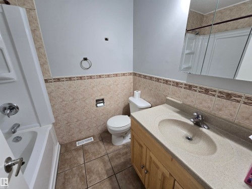 119 Diamond Drive, Millet, AB - Indoor Photo Showing Bathroom
