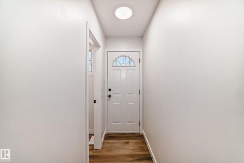 10820 132 Avenue, Edmonton, AB - Indoor Photo Showing Other Room