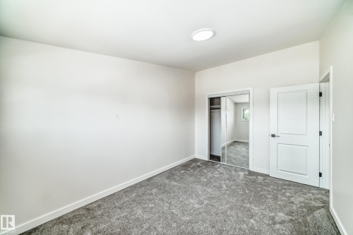 10820 132 Avenue, Edmonton, AB - Indoor Photo Showing Other Room