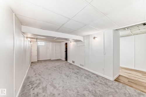 10820 132 Avenue, Edmonton, AB - Indoor Photo Showing Other Room