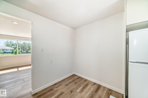 10820 132 Avenue, Edmonton, AB - Indoor Photo Showing Other Room