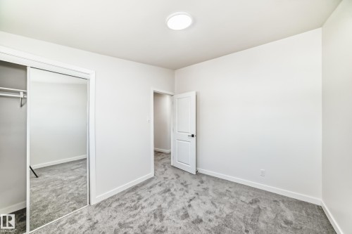 10820 132 Avenue, Edmonton, AB - Indoor Photo Showing Other Room